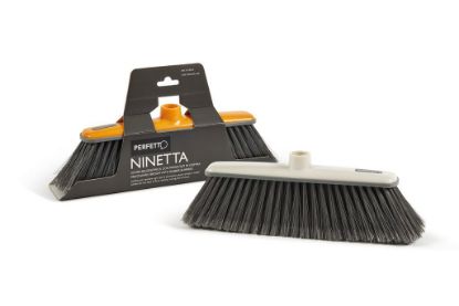 Immagine di SCOPA NINETTA IN NYLON PER INTERNI CON PARACOLPI ART.0015H PERFETTO