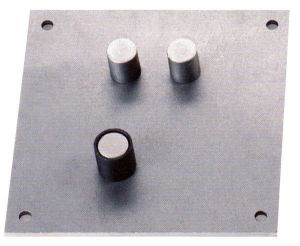 Immagine di PIASTRA PIEGAFERRO SENZA MANICO IN ACCIAIO 15x15 CM MASS