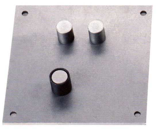 Immagine di PIASTRA PIEGAFERRO SENZA MANICO IN ACCIAIO 15x15 CM MASS