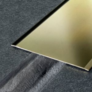 Immagine di PROFILO COPRIGIUNTO OTTONE LUCIDO LARGO 10 CM L. 3 MT