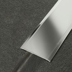 Immagine di PROFILO COPRIGIUNTO INOX LARGO 6 CM L 3 MT