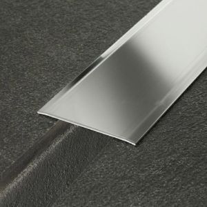 Immagine di PROFILO COPRIGIUNTO INOX LARGO 10 CM L 3 MT