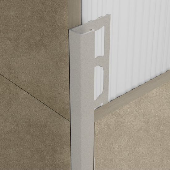 Immagine di PROFILO ANGOLARE QUADRO ALLUMINIO VERNICIATO GRIGIO SPESSORE 10 MM L. 270 CM COD. ZQVN/10