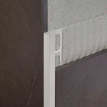 Immagine di PROFILO ANGOLARE QUADRO ALLUMINIO VERNICIATO BEIGE SPESSORE 10 MM L. 270 CM COD. ZQVN/10