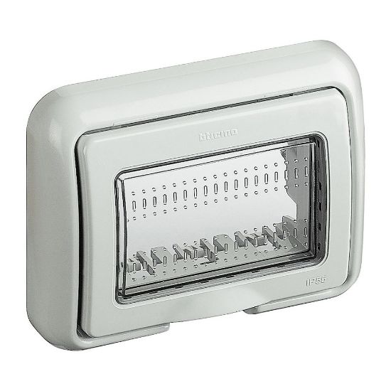 Immagine di COPERCHIO IP55 3 POSTI SERIE MATIX